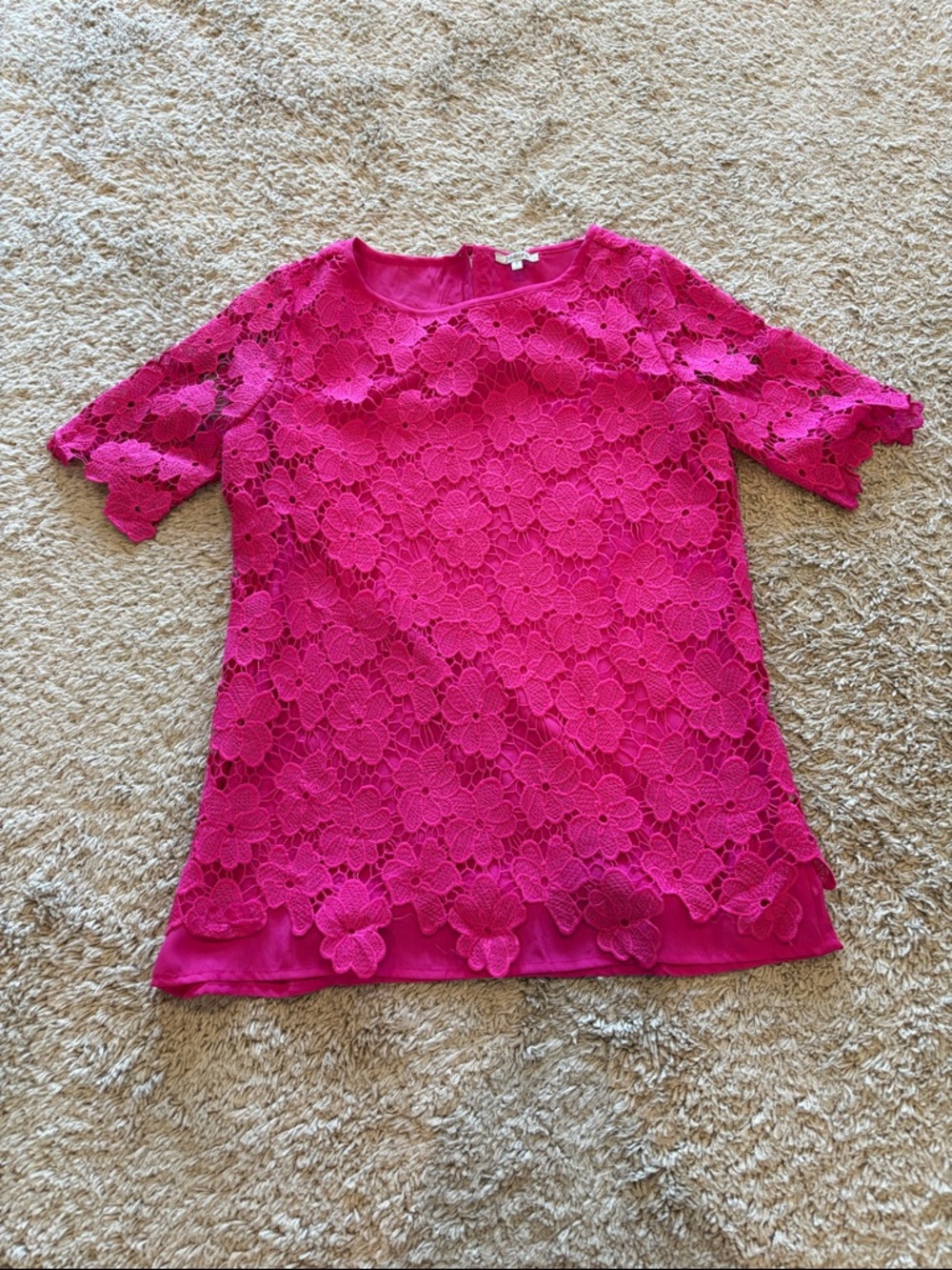 JODIFL Hot Pink Floral Lace Short Sleeve Blouse